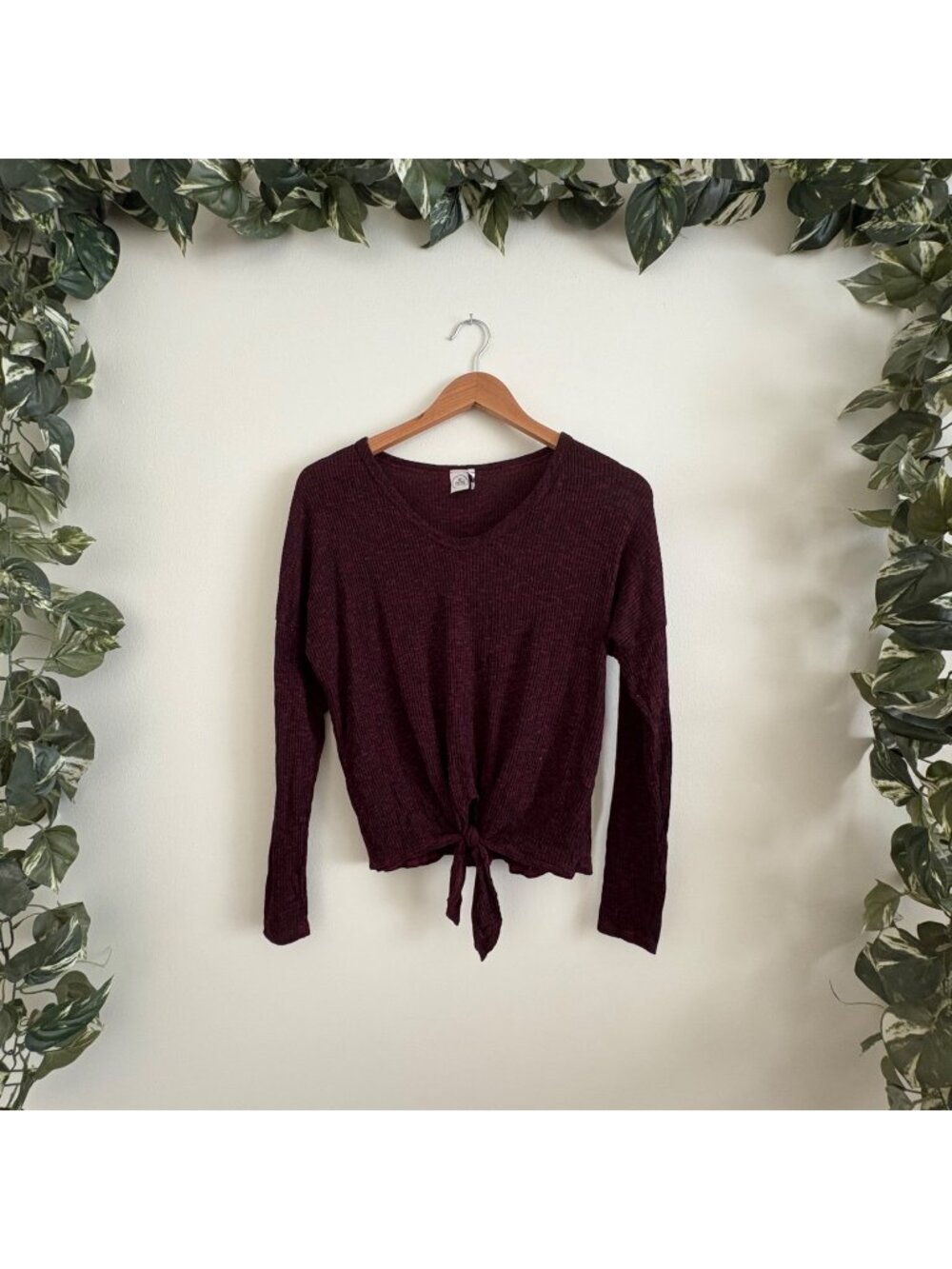 Paper Crane Ribbed Knit Long Sleeve Front Tie Shirt Maroon Women’s Size S